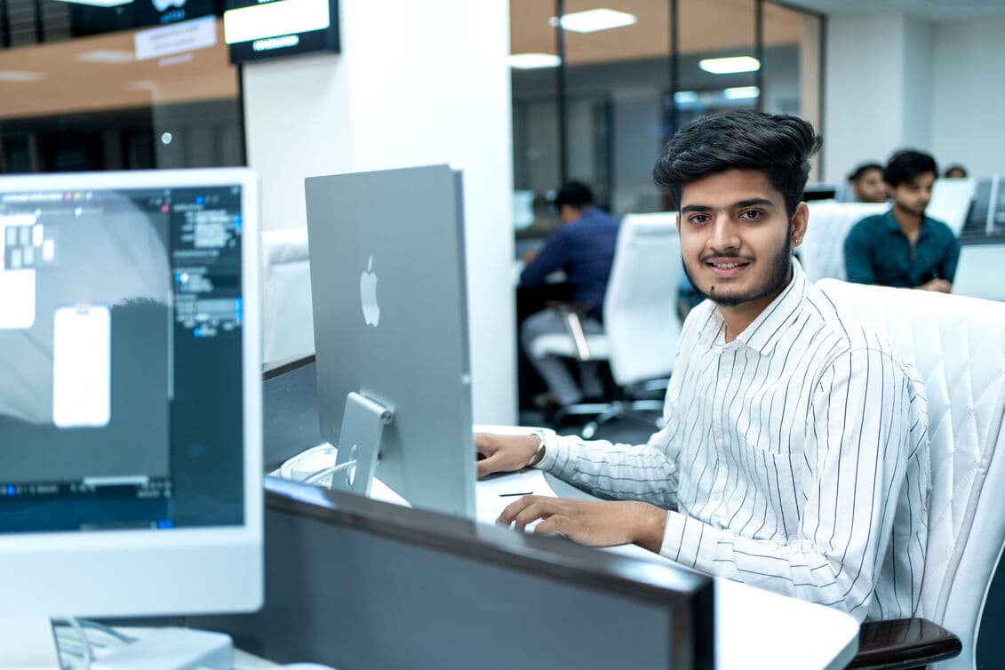 How to Choose Between BCA and B.Tech